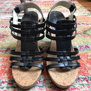 LAST CHANCE BCBG Bekka Wedge